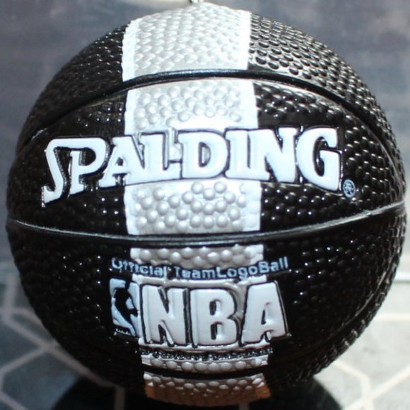 NBA "Houston Rockets" (keychain) - Picture 2 of 2